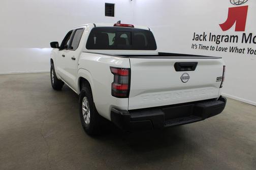Glacier White 2026 Nissan Frontier S