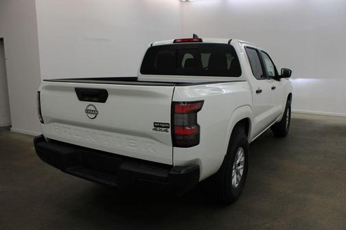 Glacier White 2026 Nissan Frontier S