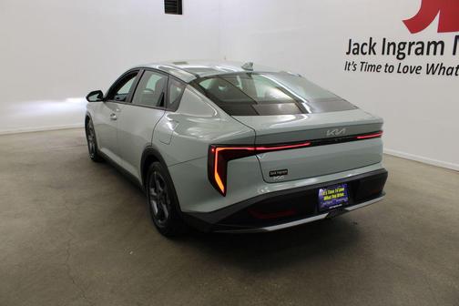 Morning Haze 2025 Kia K4 LXS