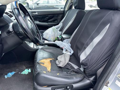 Silver 2003 Honda Accord EX V6