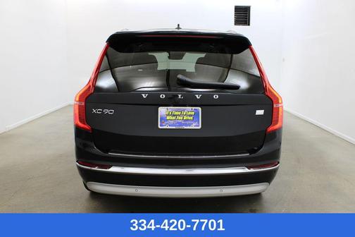 2022 Volvo XC90 Recharge Plug-In Hybrid T8 Inscription Expression 7 Passenger