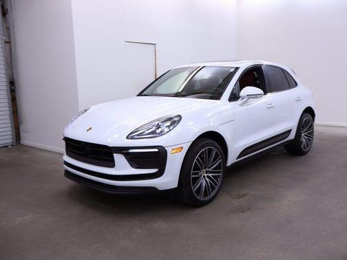 2024 Porsche Macan 