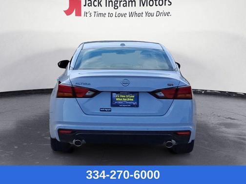 2025 Nissan Altima SR FWD