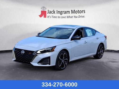 2025 Nissan Altima SR FWD