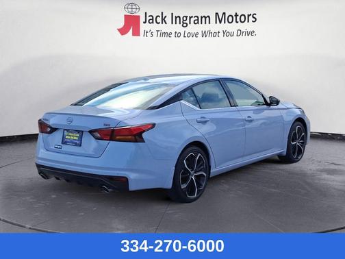 2025 Nissan Altima SR FWD