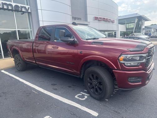 2020 RAM 2500 Laramie Crew Cab 4X4 8' Box