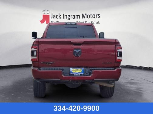2020 RAM 2500 Laramie Crew Cab 4X4 8' Box