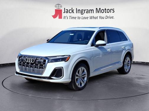 2025 Audi Q7 55 Premium Plus