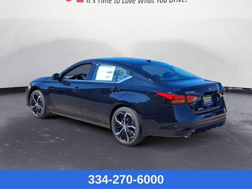 2025 Nissan Altima SR FWD