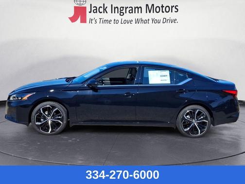 2025 Nissan Altima SR FWD