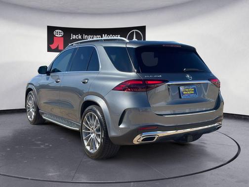 2026 Mercedes-Benz GLE 450 4MATIC