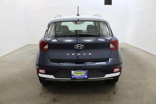 Denim w/White Roof 2024 Hyundai VENUE Limited