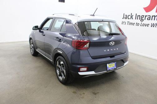 Denim w/White Roof 2024 Hyundai VENUE Limited