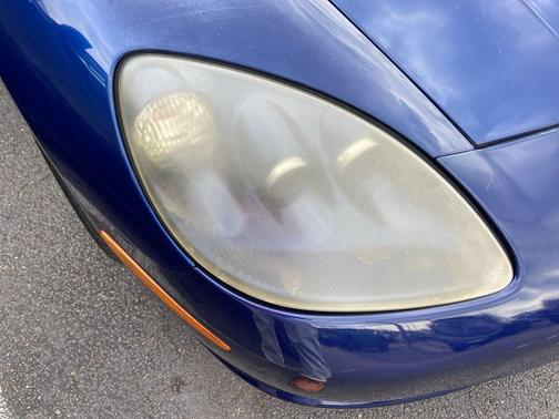 2005 Chevrolet Corvette Base