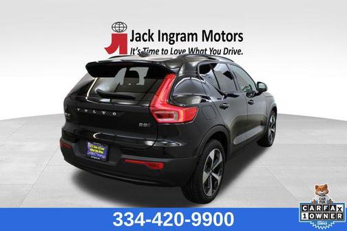 2024 Volvo XC40 B5 Core Bright Theme