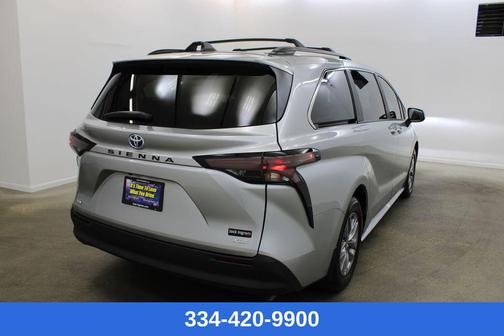 2025 Toyota Sienna XLE