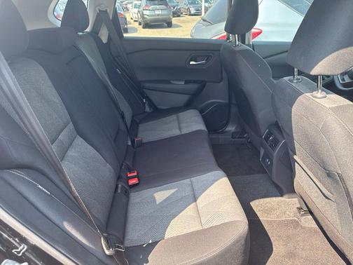 Super Black 2026 Nissan Rogue SV