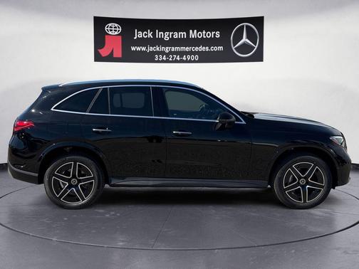 Black 2026 Mercedes-Benz GLC 300 Base