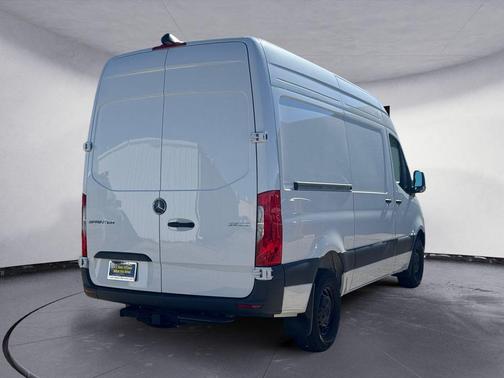 2025 Mercedes-Benz Sprinter 2500 Standard Roof