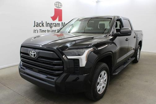 Midnight Black Metallic 2022 Toyota Tundra SR