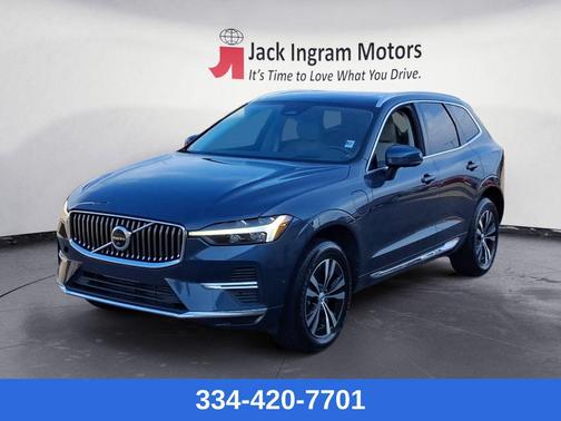 2022 Volvo XC60 Recharge Plug-In Hybrid T8 Inscription Expression