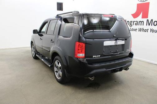 Crystal Black Pearl 2015 Honda Pilot SE