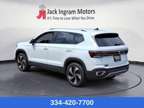 2025 Volkswagen Taos 1.5T SE