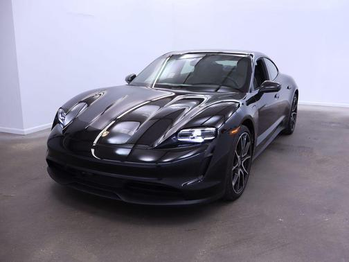 2024 Porsche Taycan 