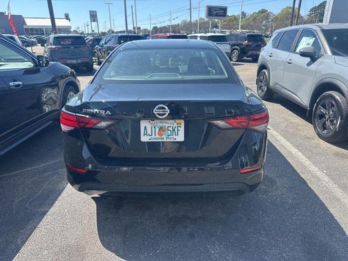 Super Black 2022 Nissan Sentra S