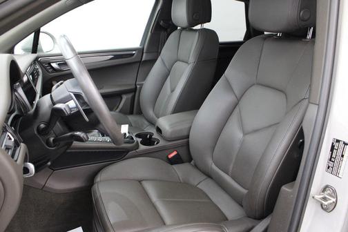 2021 Porsche Macan S