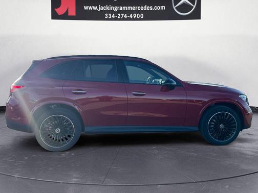 2026 Mercedes-Benz GLC 300 4MATIC