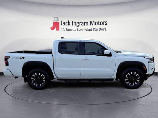 2022 Nissan Frontier PRO-X