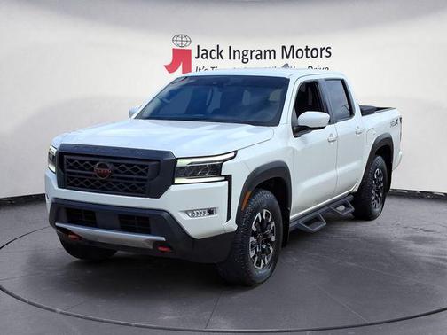 2022 Nissan Frontier PRO-X