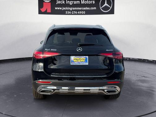 2026 Mercedes-Benz GLC 300 4MATIC