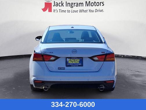 2025 Nissan Altima SR FWD