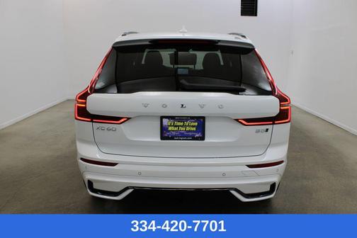 2026 Volvo XC60 B5 Plus