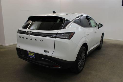 White Pearl 2026 Nissan Murano SL
