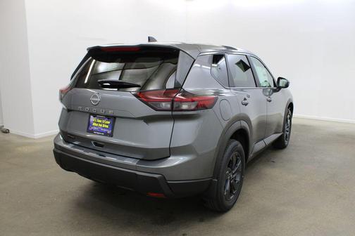 Gun Met 2026 Nissan Rogue SV