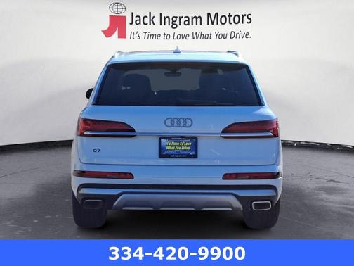 2025 Audi Q7 45 Premium