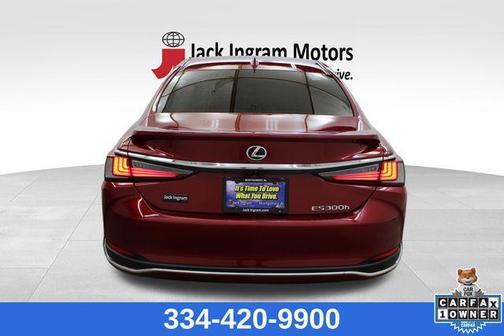 2025 Lexus ES 300h Base
