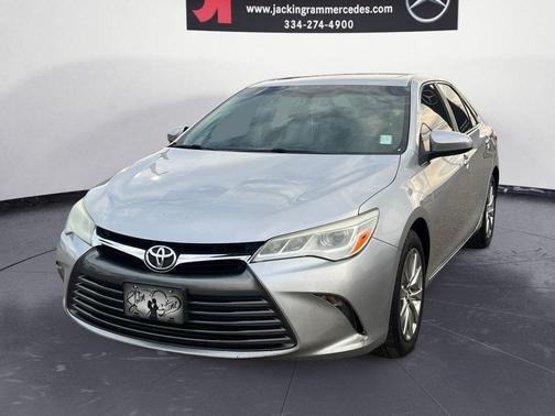 2016 Toyota Camry XLE