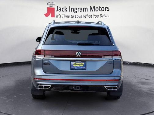 2024 Volkswagen Atlas 2.0T SEL Premium R-Line 4MOTION