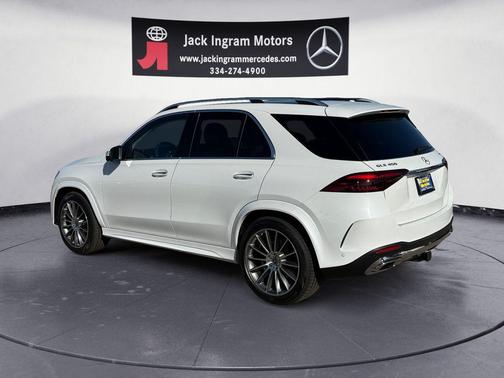 2026 Mercedes-Benz GLE 450 4MATIC