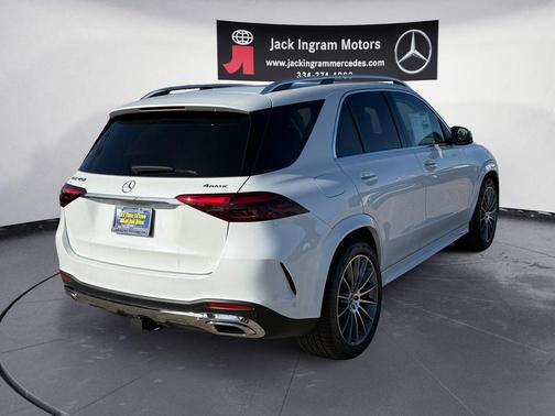 2026 Mercedes-Benz GLE 450 4MATIC