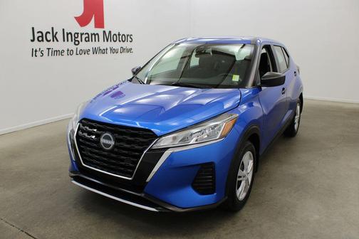 Electric Blue Metallic 2024 Nissan Kicks S