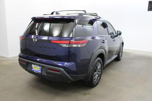 Deep Ocean Blue 2022 Nissan Pathfinder SV 2WD
