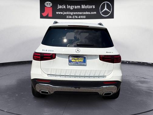 2026 Mercedes-Benz GLB 250 4MATIC