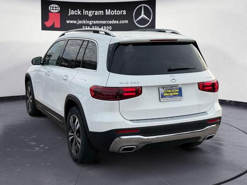 2026 Mercedes-Benz GLB 250 4MATIC