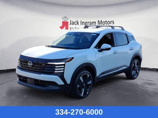 2025 Nissan Kicks SR