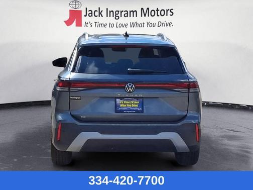 2025 Volkswagen Tiguan 2.0T SE